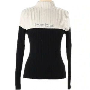 BEBE | Ribbed Black and White Color Block Turtleneck Sweater Top Size L (NWOT)